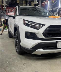 تويوتا راف 4